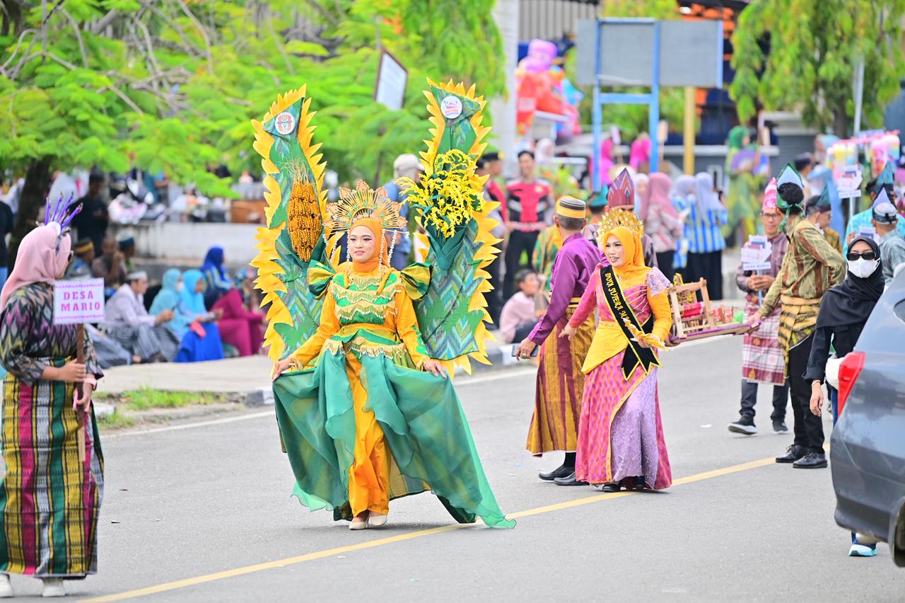 Sengkang Silk Fashion Carnaval Festival Danau Tempe 2025