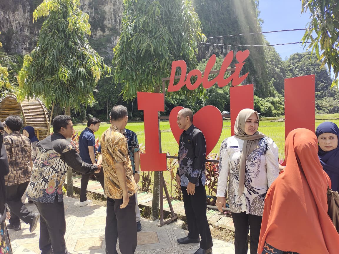 Pemdes Mario Bersama Dinas PMD Kabupaten Wajo Lakukan Studi Banding di Desa Tukamasea